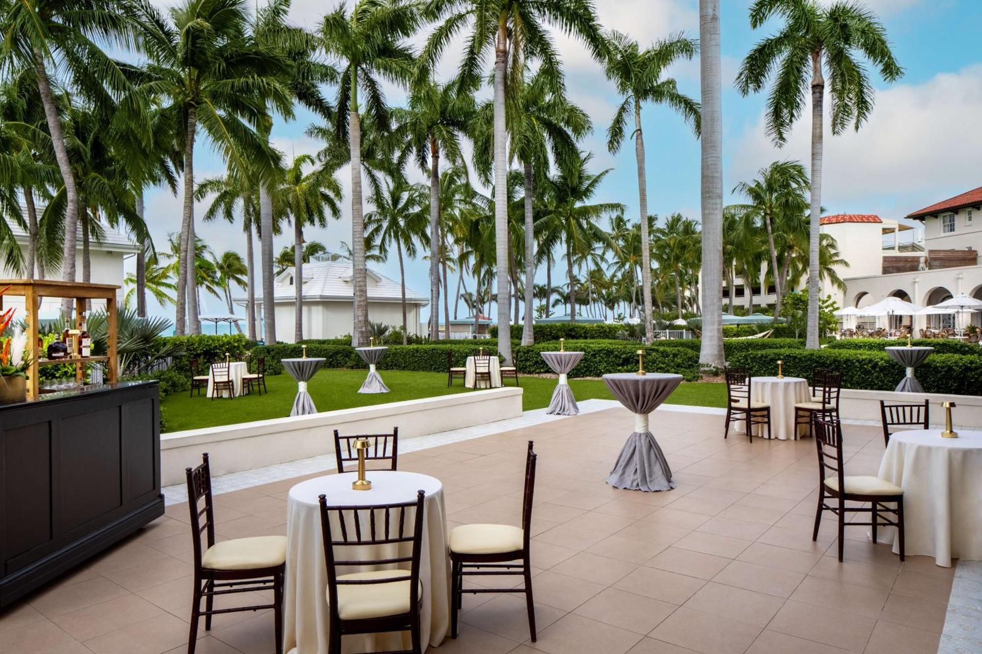 Отель Casa Marina Key West, Curio Collection By Hilton Экстерьер фото